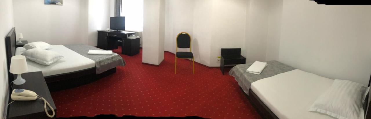 Hotel Corona Drobeta Turnu Severin Exteriér fotografie