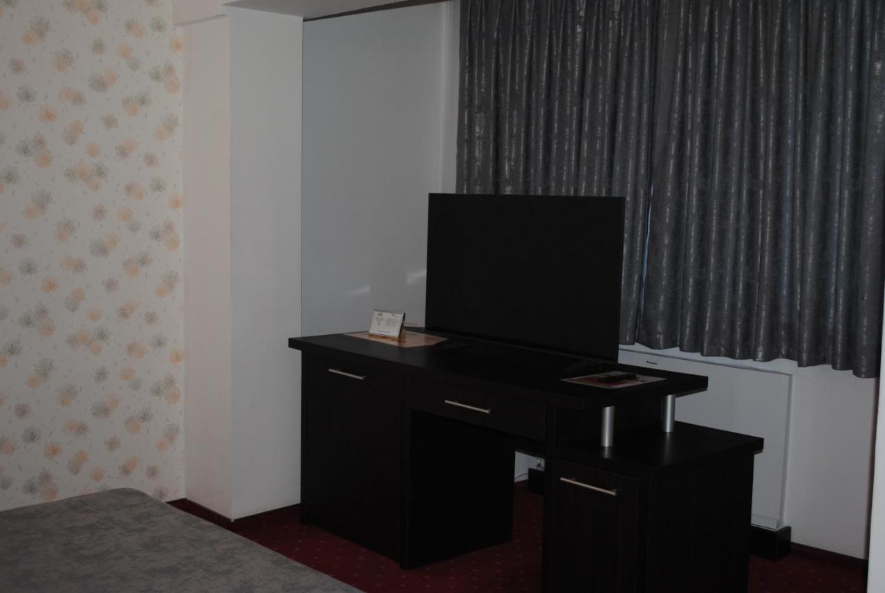 Hotel Corona Drobeta Turnu Severin Exteriér fotografie